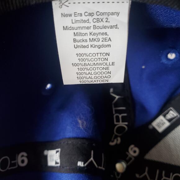 Child Sized New Era 9Forty Manchester United Basic Cap - Picture 9 of 10